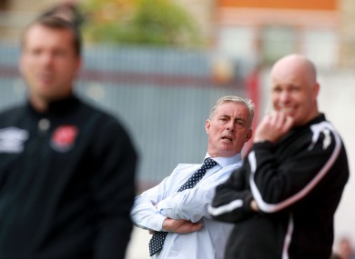 Pete Mahon cranes his neck to see some of Pat's 2-2 draw with Dundalk last Sunday.