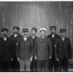 The Kitty Hawk lifesaving crew photographed in 1900. (Library of Congress, Prints & Photographs Division)