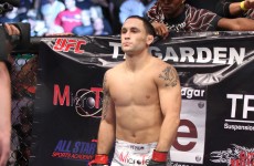 Henderson punishes Edgar at UFC 144