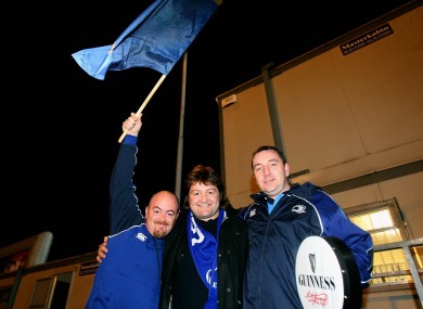 Shane Byrne with two Leinster fans.