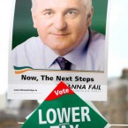 No low blows for the opposition here, just Bertie Ahern promising lower taxes in 2007. (Albert Gonzalez / Photocall Ireland)