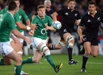 Brian O'Driscoll will captain and Ireland team that contains 10 Leinster players.