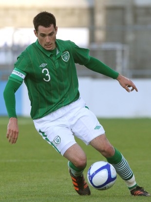 Cunningham playing against Italy at the Showgrounds.