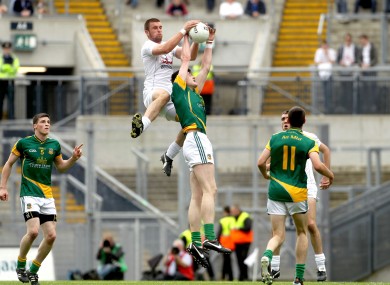 Meath's Conor Gillespie and Daryl Flynn of Kildare.