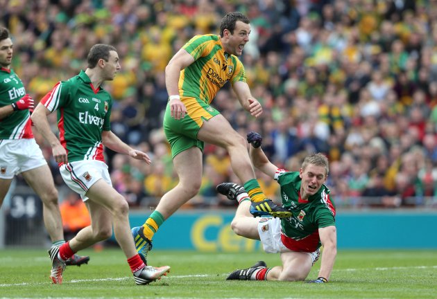 Michael Murphy scores the first goal of the game 23/9/2012
