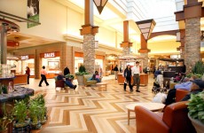 Seven people wounded in shooting at Milwaukee shopping mall