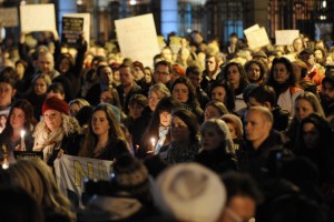 Members of the public gathered outside Leinster House this evening calling for legislation to be introduced to deal with the issue of abortion after the death of Savita Halappanavar