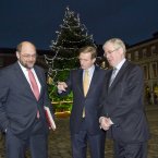 (LtoR) President of the European Parliament, Martin Schulz, Taoiseach Enda Kenny and Tanaiste Eamon Gilmore pictured at Dublin Castle prior to a meeting to discuss the priorities of the Irish EU Presidency beginning in the new year. 
Photo: Laura Hutton/Photocall Ireland