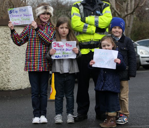 03/02/2013. Protest - Stepaside Garda Station. Hun
