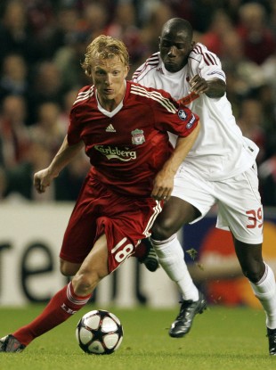 Dirk Kuyt and Debrecen's Adamo Coulibaly during the match in question.