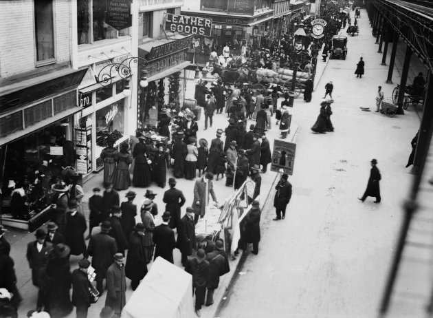 Sixth Ave 1910